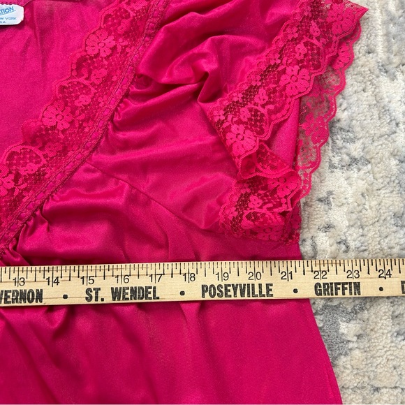 Vintage Hot Pink Fascination Nylon Satin Lace Nightgown Large - Picture 5 of 6